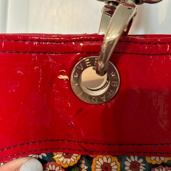 Fun and funky Vera Bradley Frill red patent leather tote - Picture 6 of 8